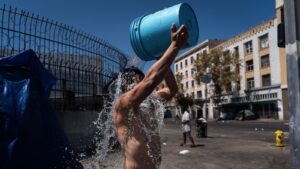 Dangerous heat, humidity invades the West: Latest